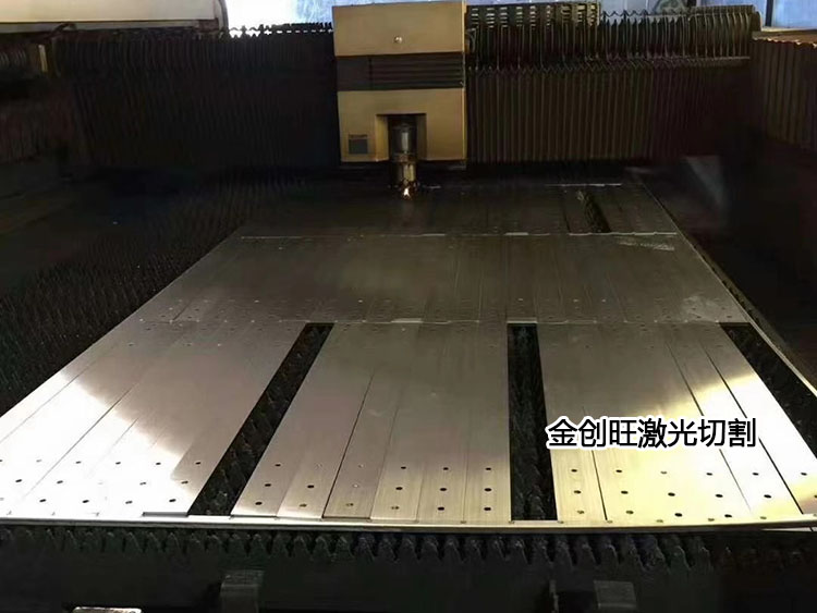 30000瓦激光件
